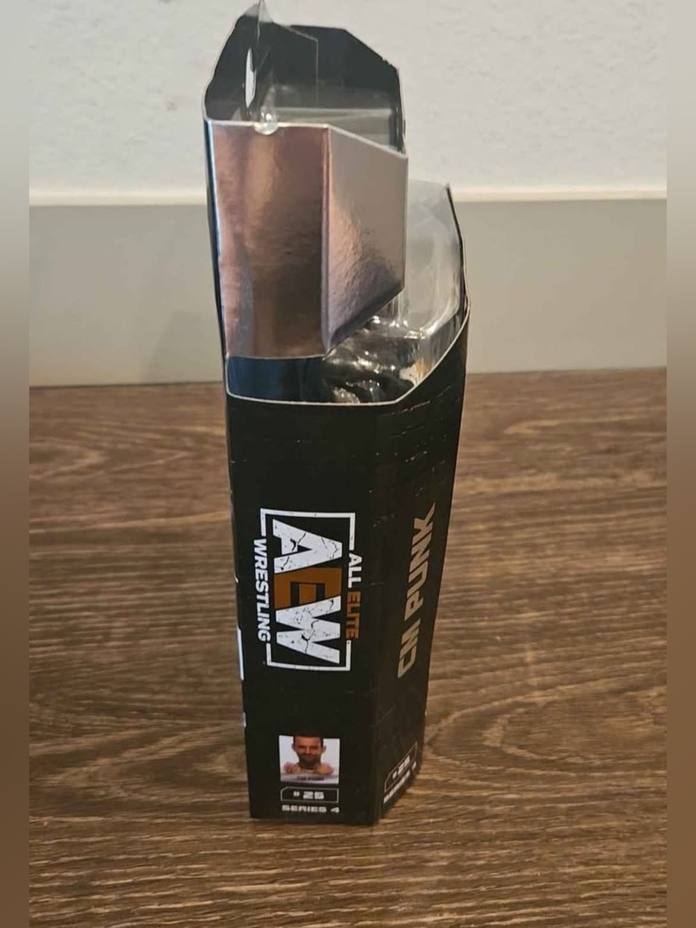 AEW Figure CM Punk - Picture 3 of 5